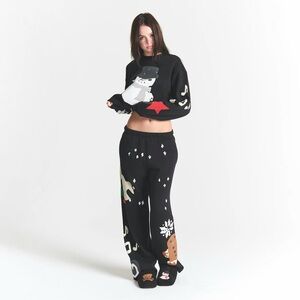 Black Graphic Women Pants